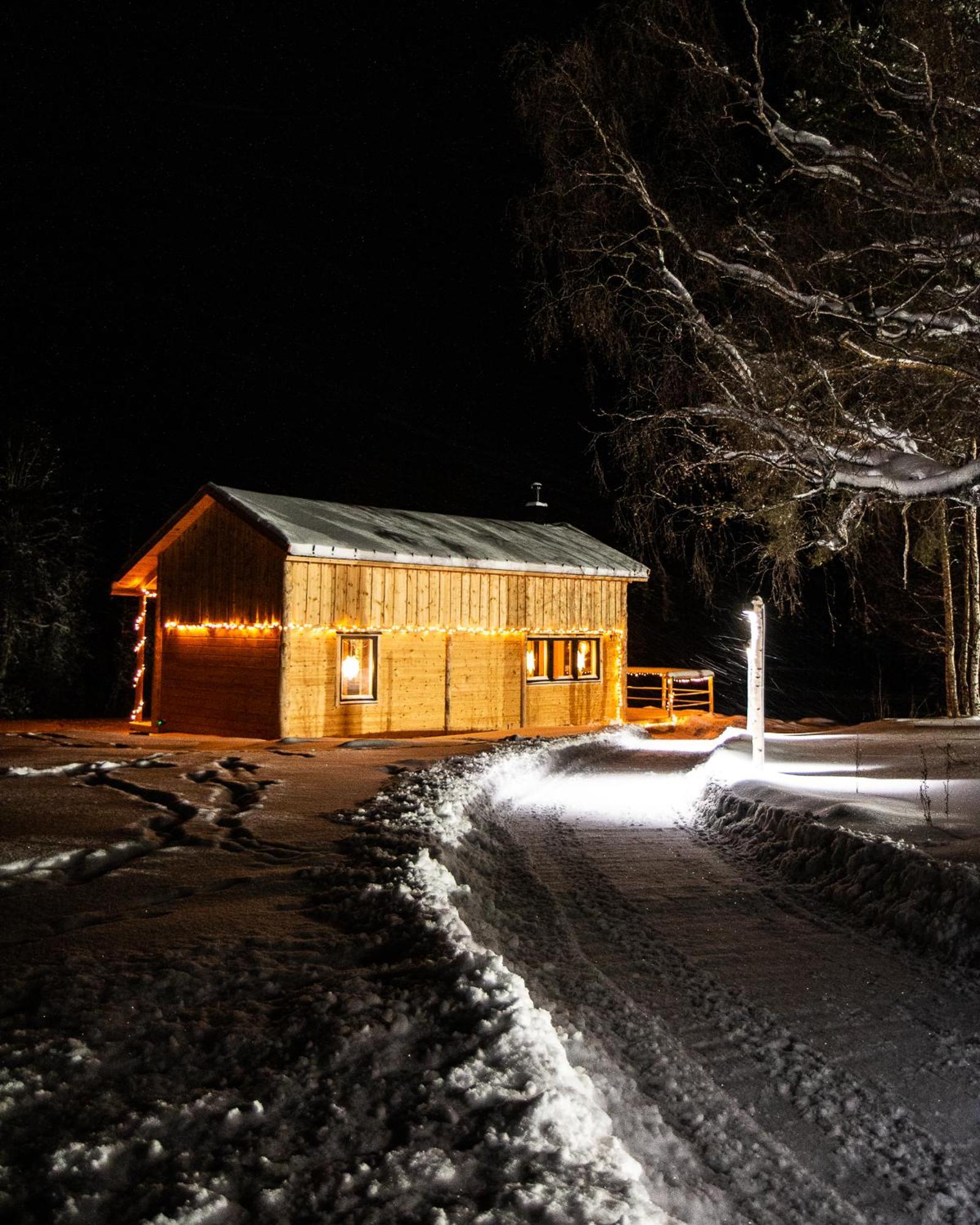 Blueberry Lodge 5 Personnes Mjolan ภายนอก รูปภาพ
