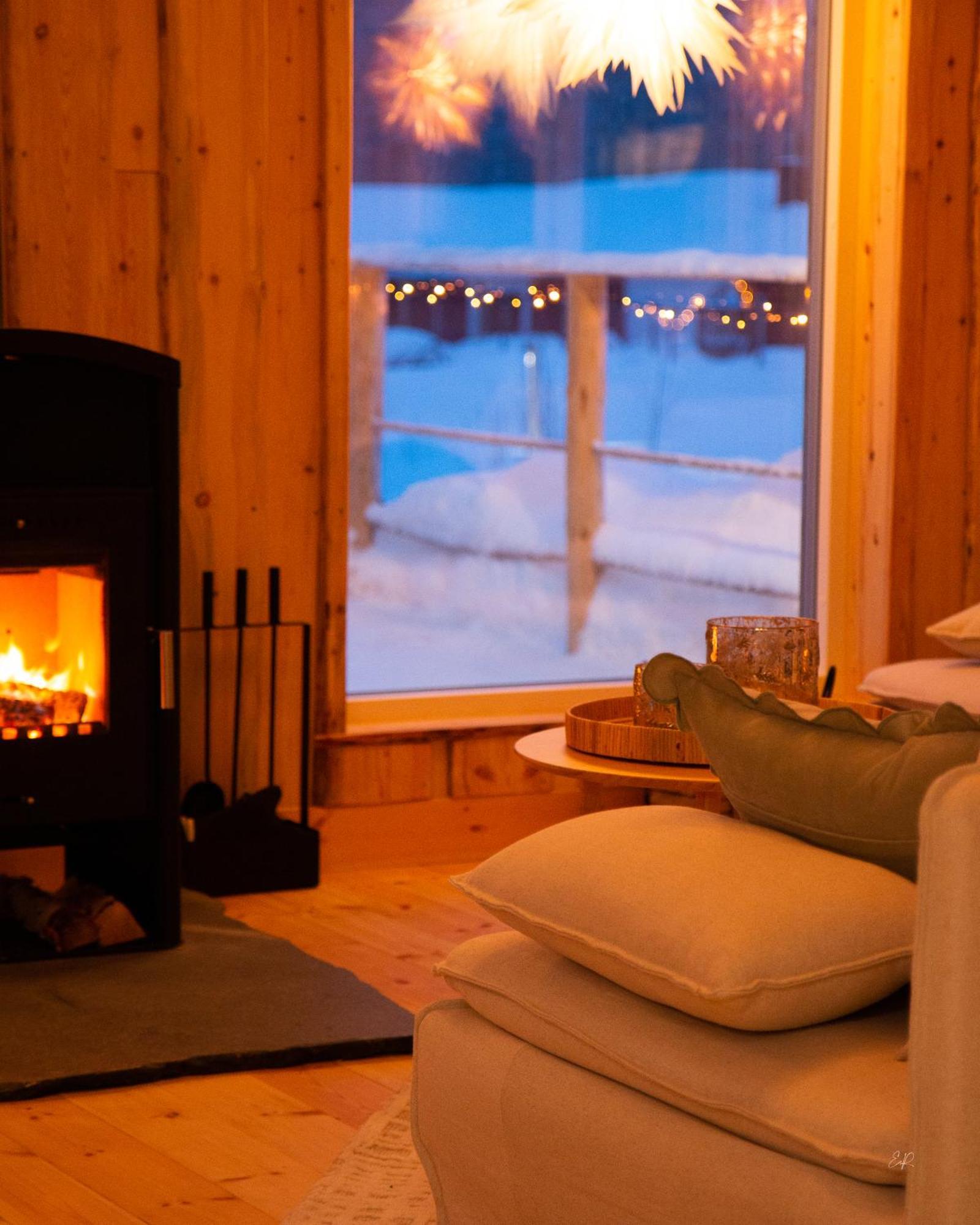 Blueberry Lodge 5 Personnes Mjolan ภายนอก รูปภาพ
